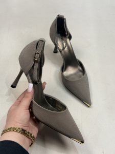 کفش زنانه مجلسی پاشنه 10 سانت یونای مدل بغل باز خاکستری
