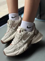 کتونی Vietnam Nike V2K Run - تصویر 10