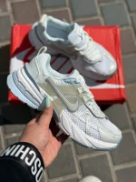 کتونی Vietnam Nike V2K Run - تصویر 3