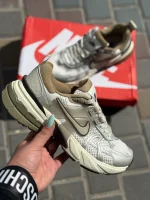 کتونی Vietnam Nike V2K Run - تصویر 9