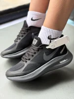 کتونی Nike Guide