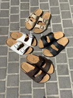 صندل Briken F028
