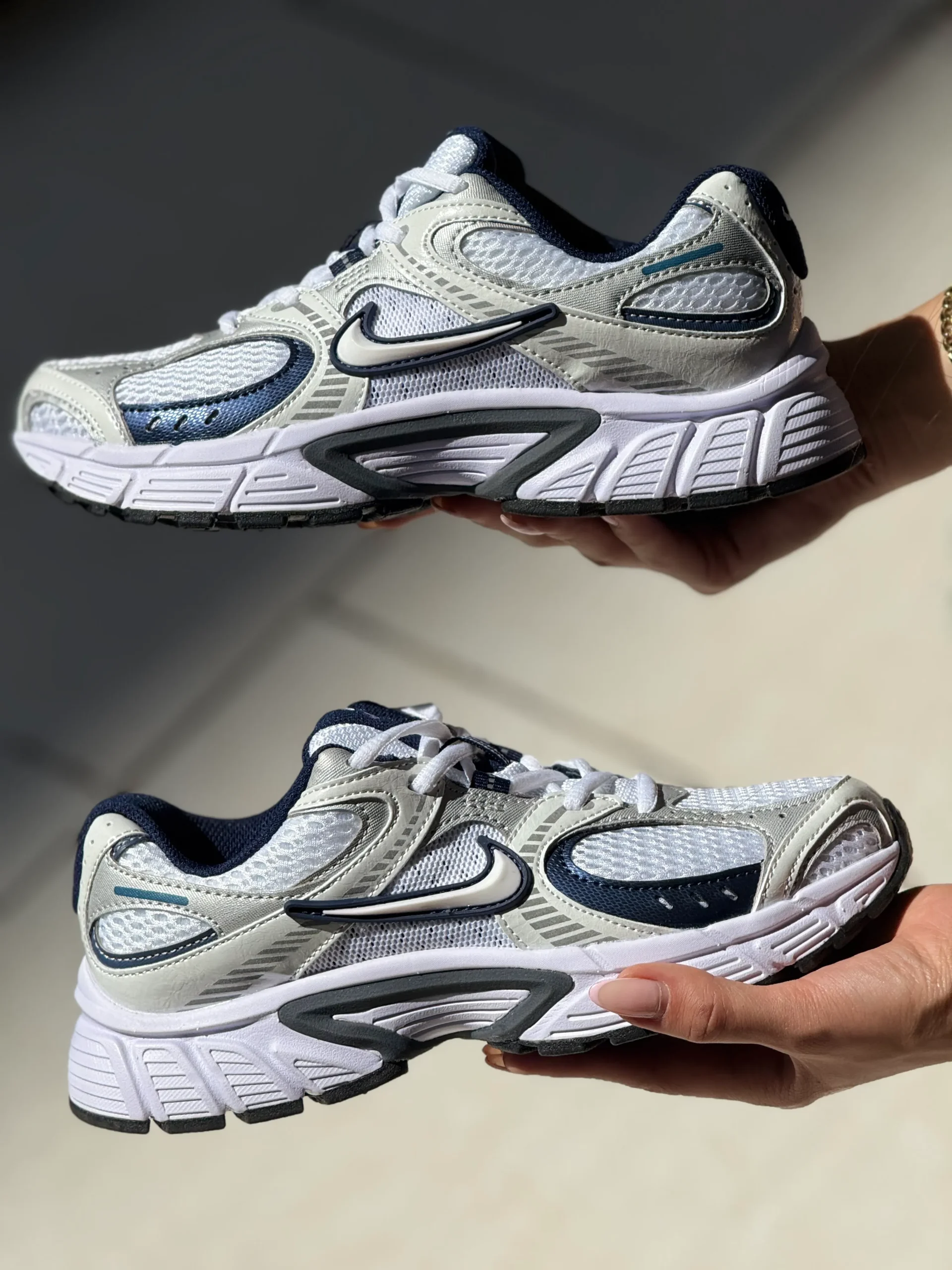 nike-v5-rnr-white-neavy-blue-vietnam-sneakers (1) کتونی Vietnam V5 - تصویر 1