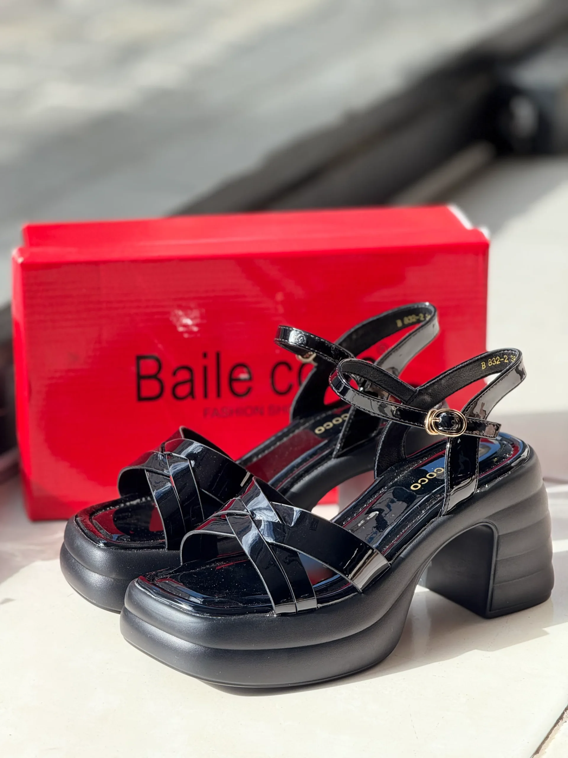 code832-2-baile-coco-sandals (3) صندل پاشنه دار Baile - تصویر 1